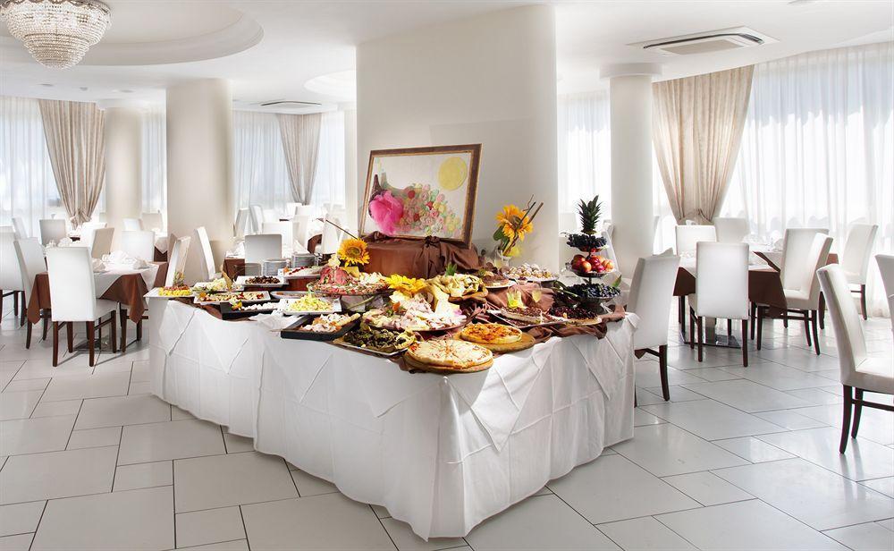 Hotel San Marco Milano Marittima Kültér fotó